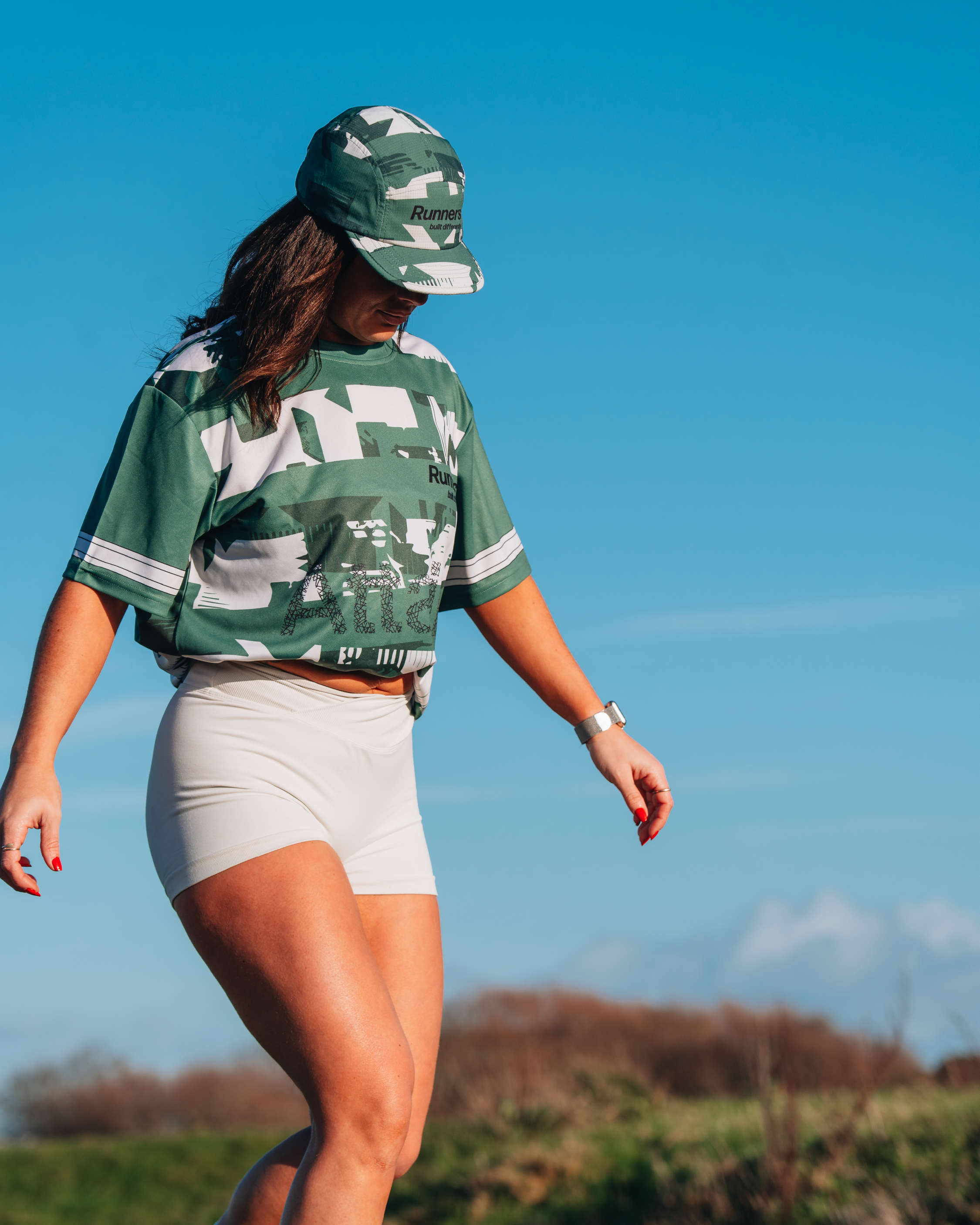 Runners Built Differently Crew² + FREE T.