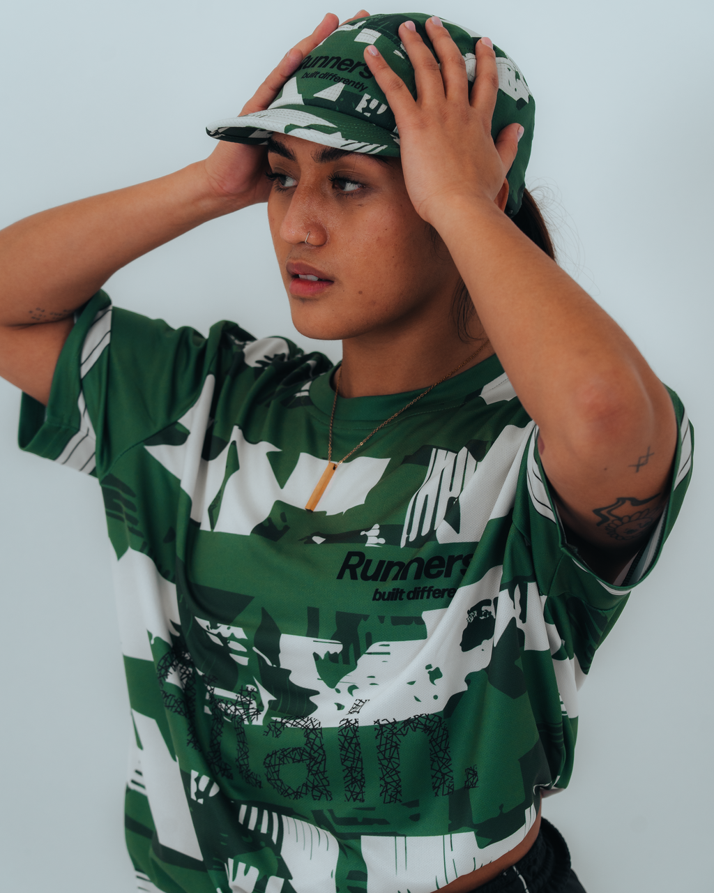 Runners Built Differently Crew² + FREE T.